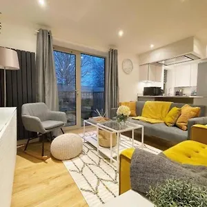 3 York Mews Bath